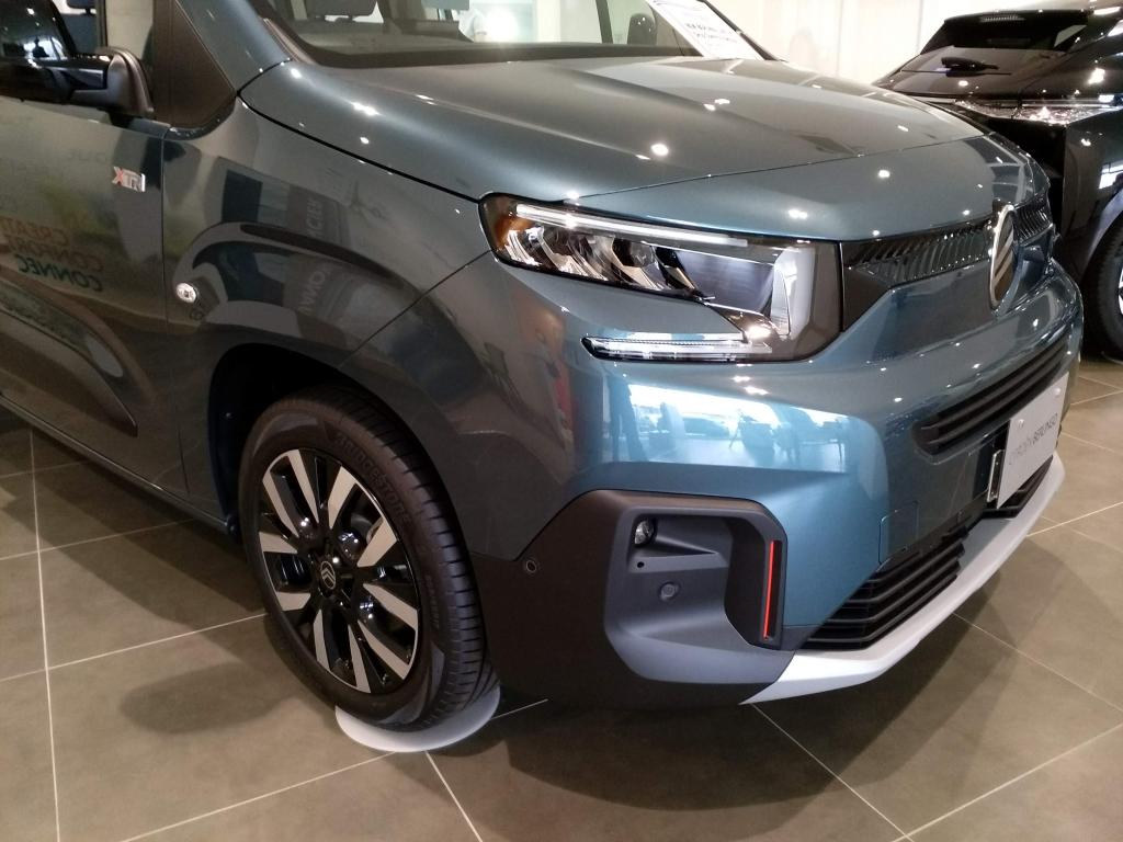 タイヤ保管サービスについてのご案内